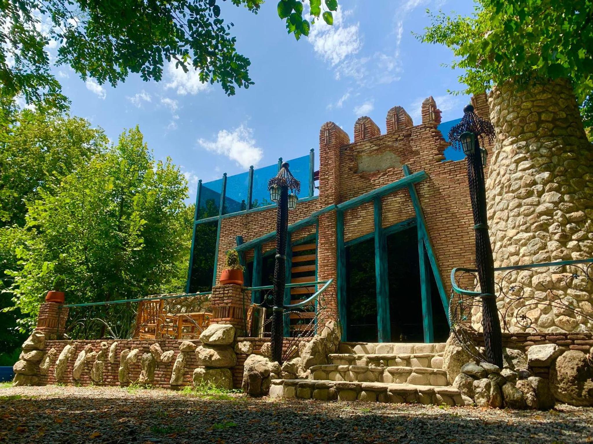 Chateau Kiramala view 5