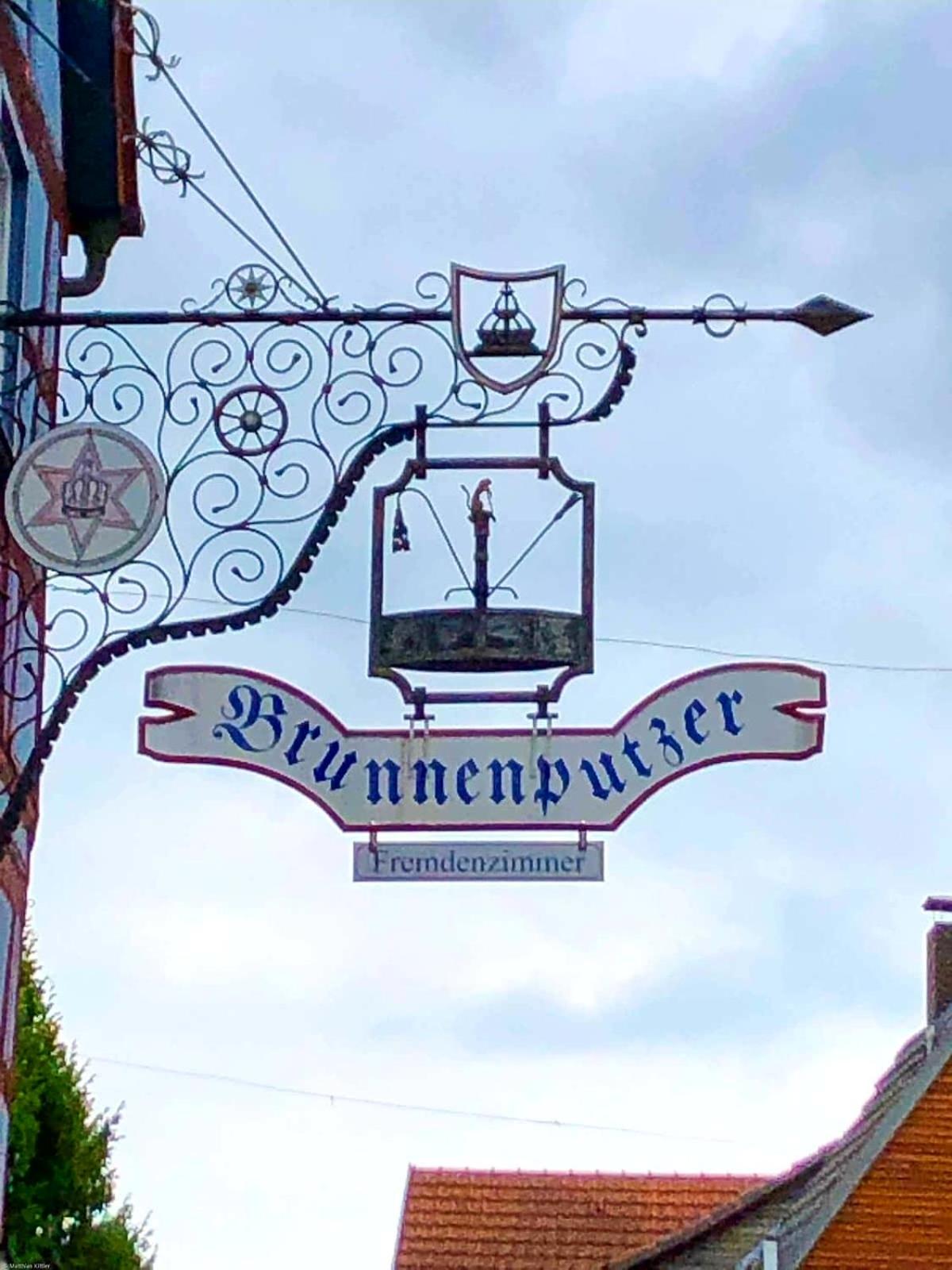 Brunnenputzer Pension Restaurant
