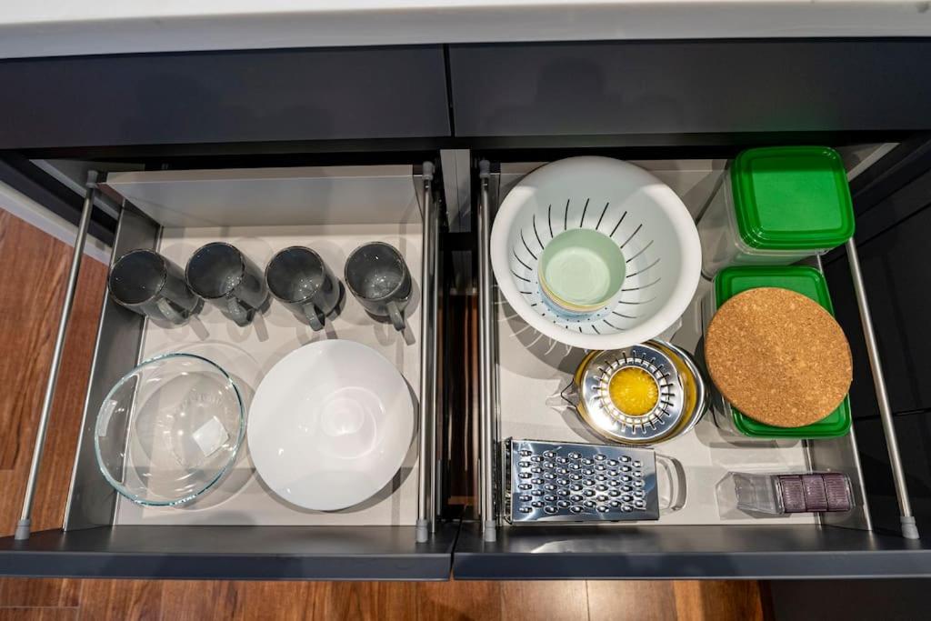 Superior, classy residence,7/24 Security,2 bedroom ( Benesta 205 )