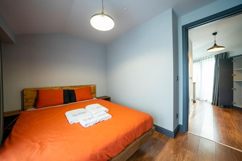 Superior, classy residence,7/24 Security,2 bedroom ( Benesta 205 )