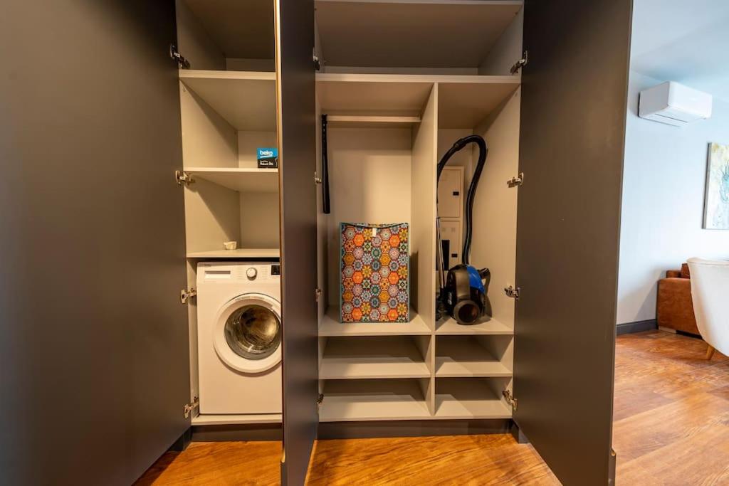 Superior, classy residence, 7-24 Security, 2 bedroom BNS 85