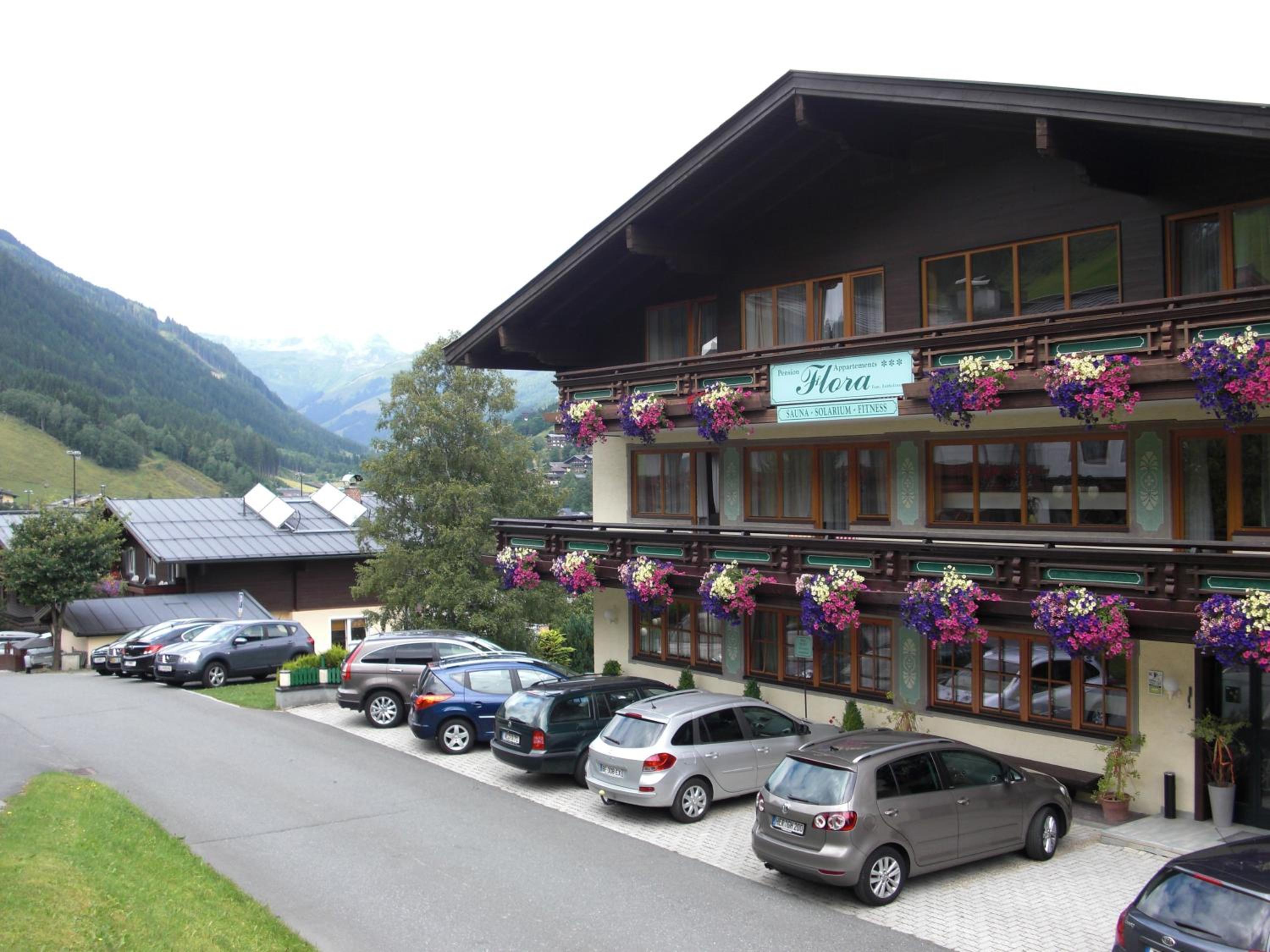 Hotel-Pension Flora