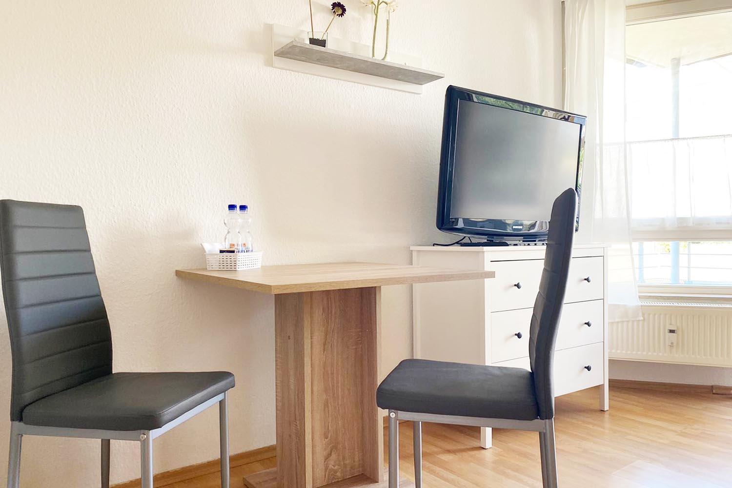 1 Zimmer Apartment mit Balkon view 3