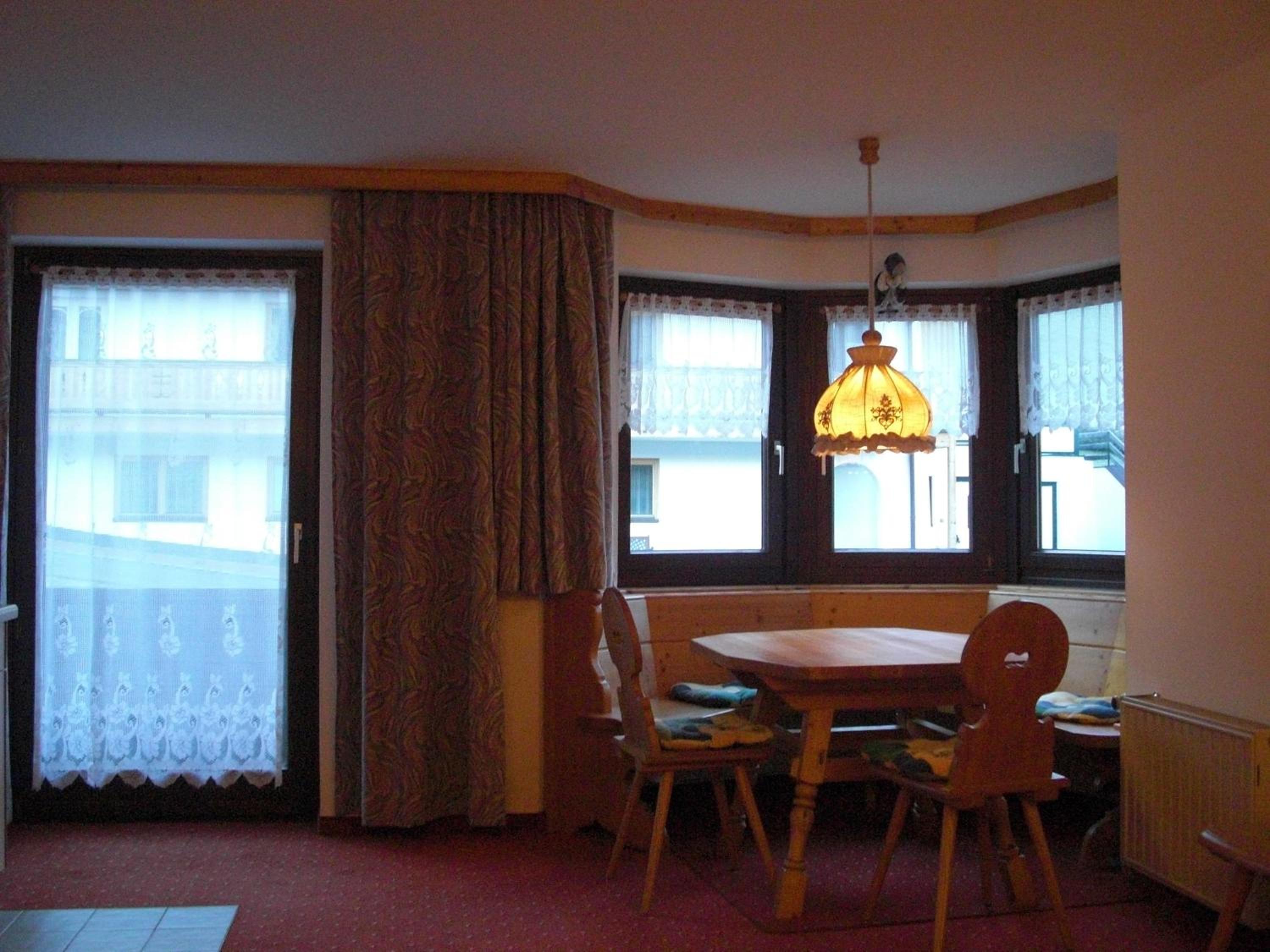 Hotel-Pension Flora