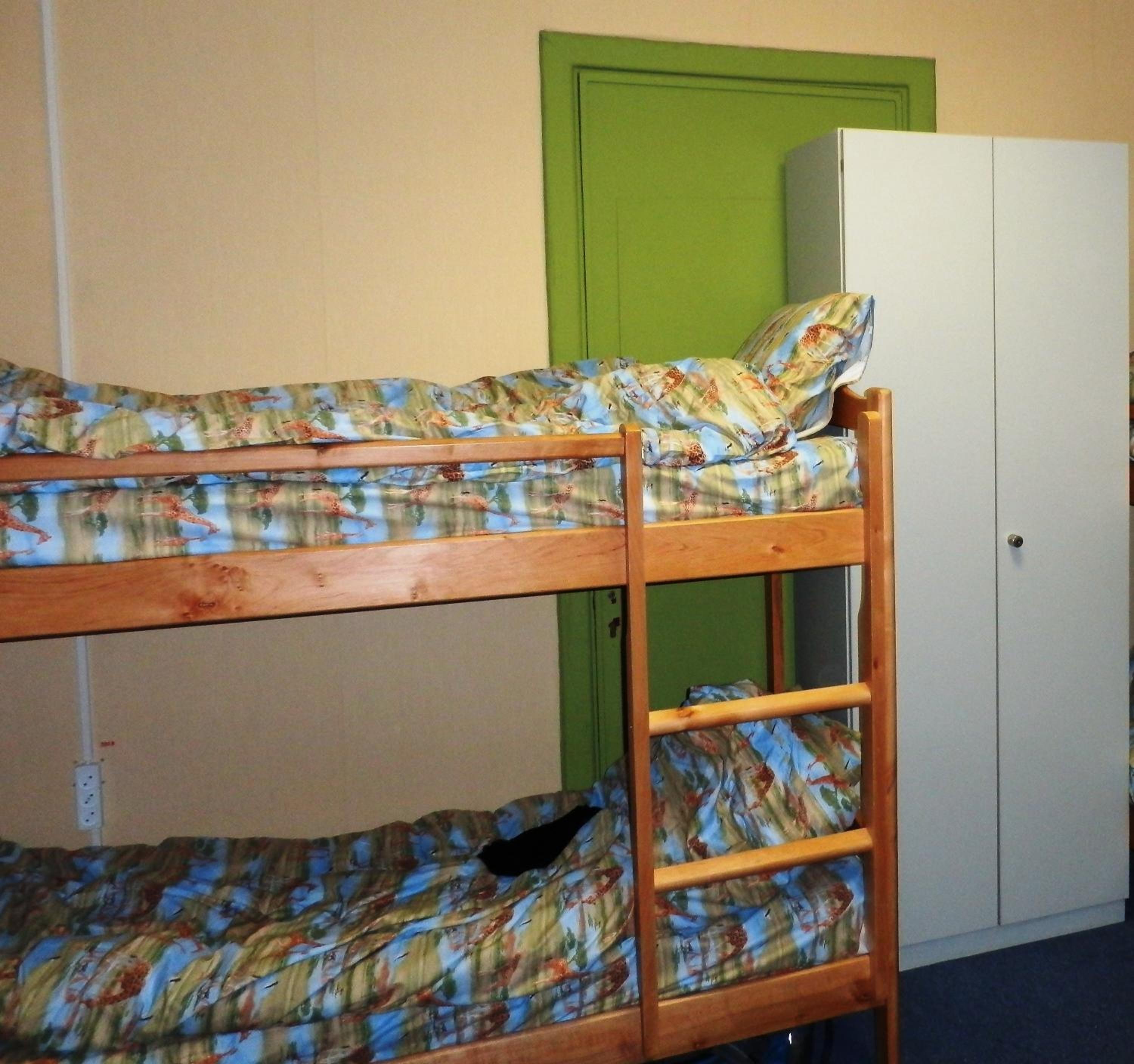 YourHostel Club