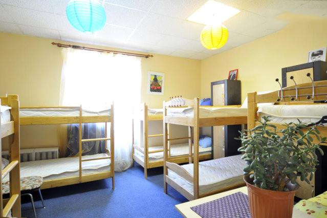 YourHostel Club