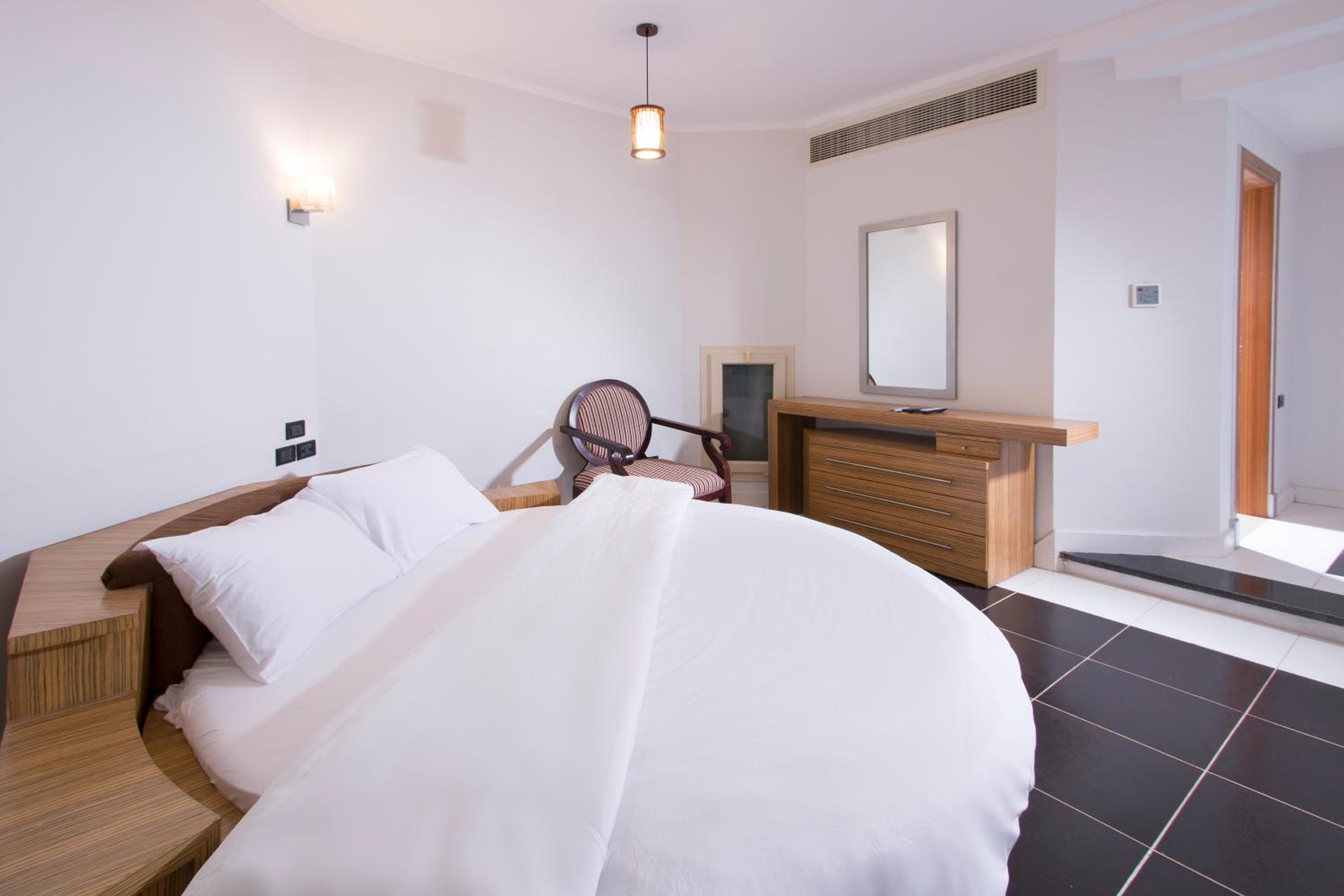 Royal Beach Serviced Apartments