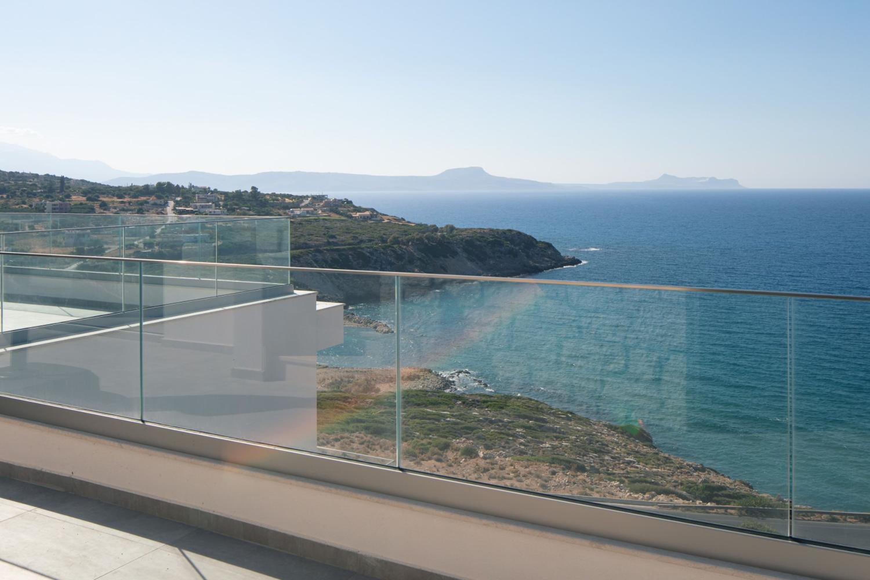 Villa Balance, Unwind with Panoramic Sea Views, by etouri