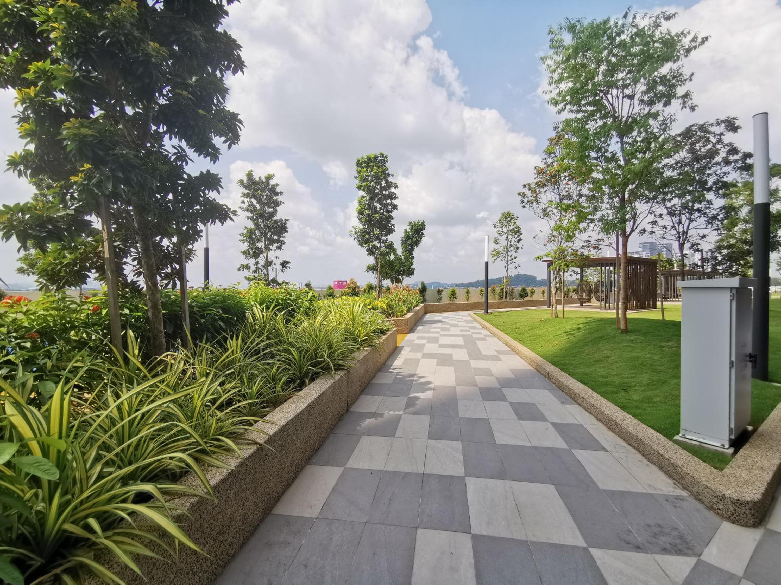 Traders Garden photo 2