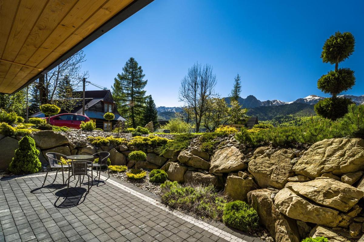outdoor BBQ area
