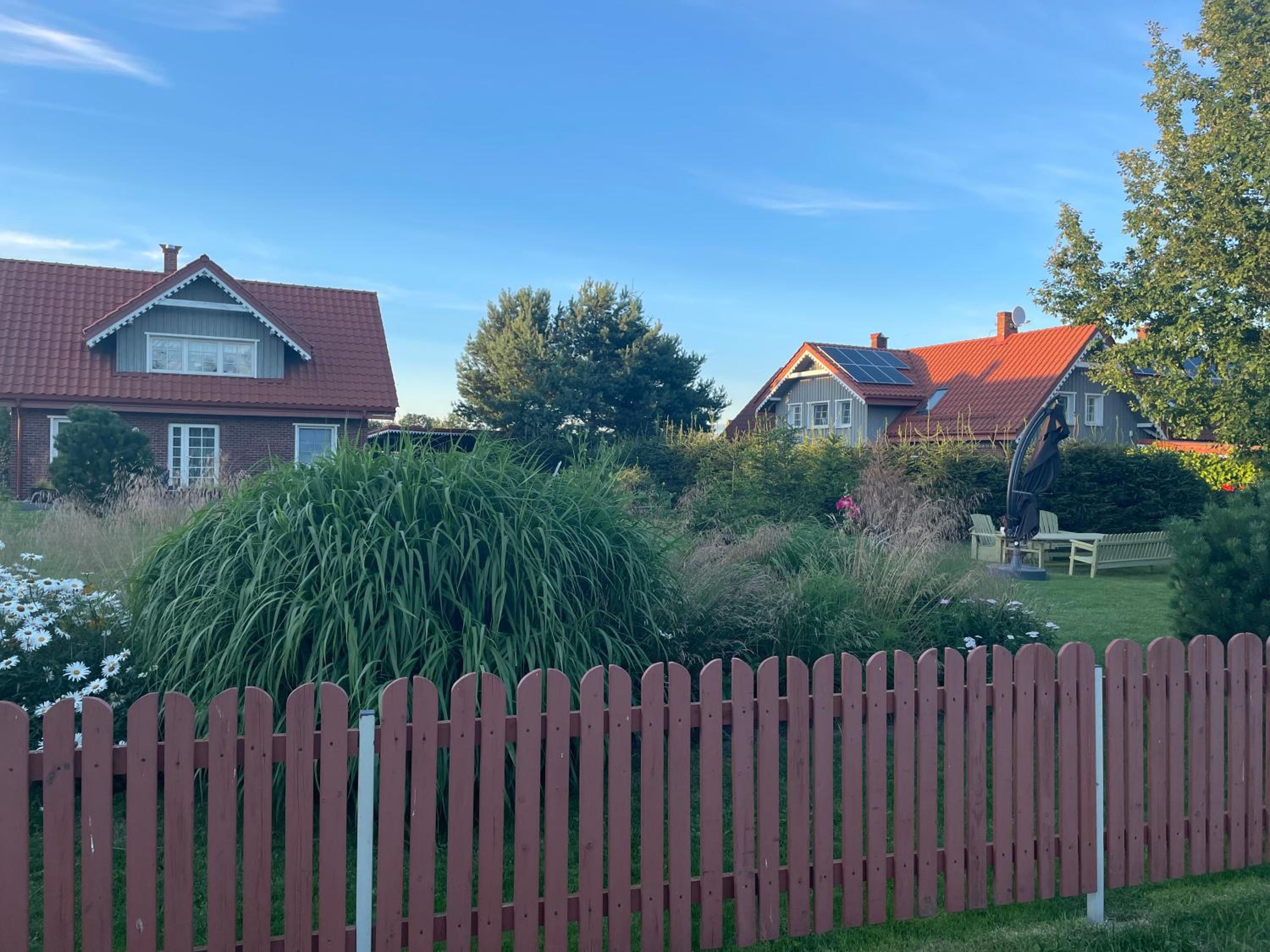Mono House view 4