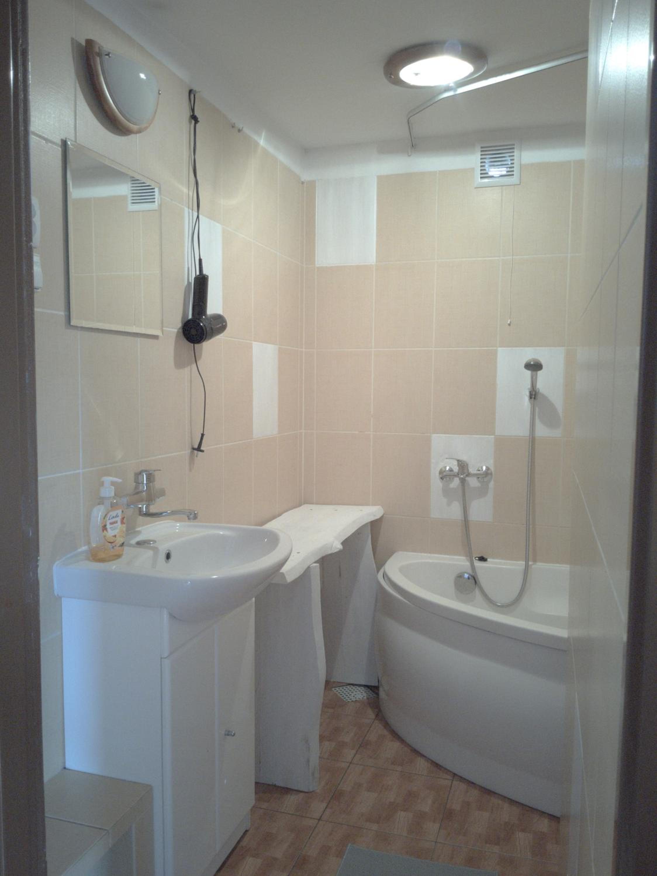 Photo 37