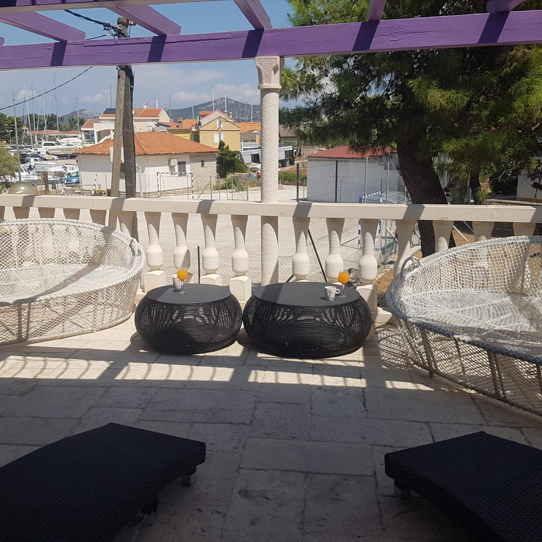jardin kapetanova kuća view 3