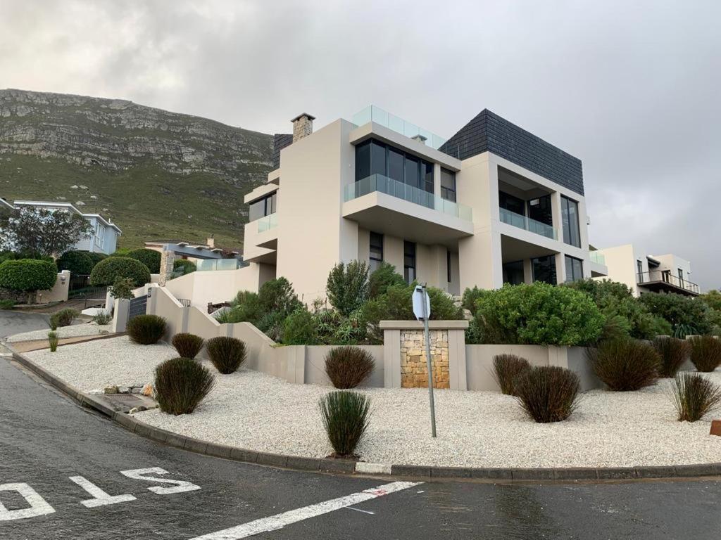 House Vos view 5