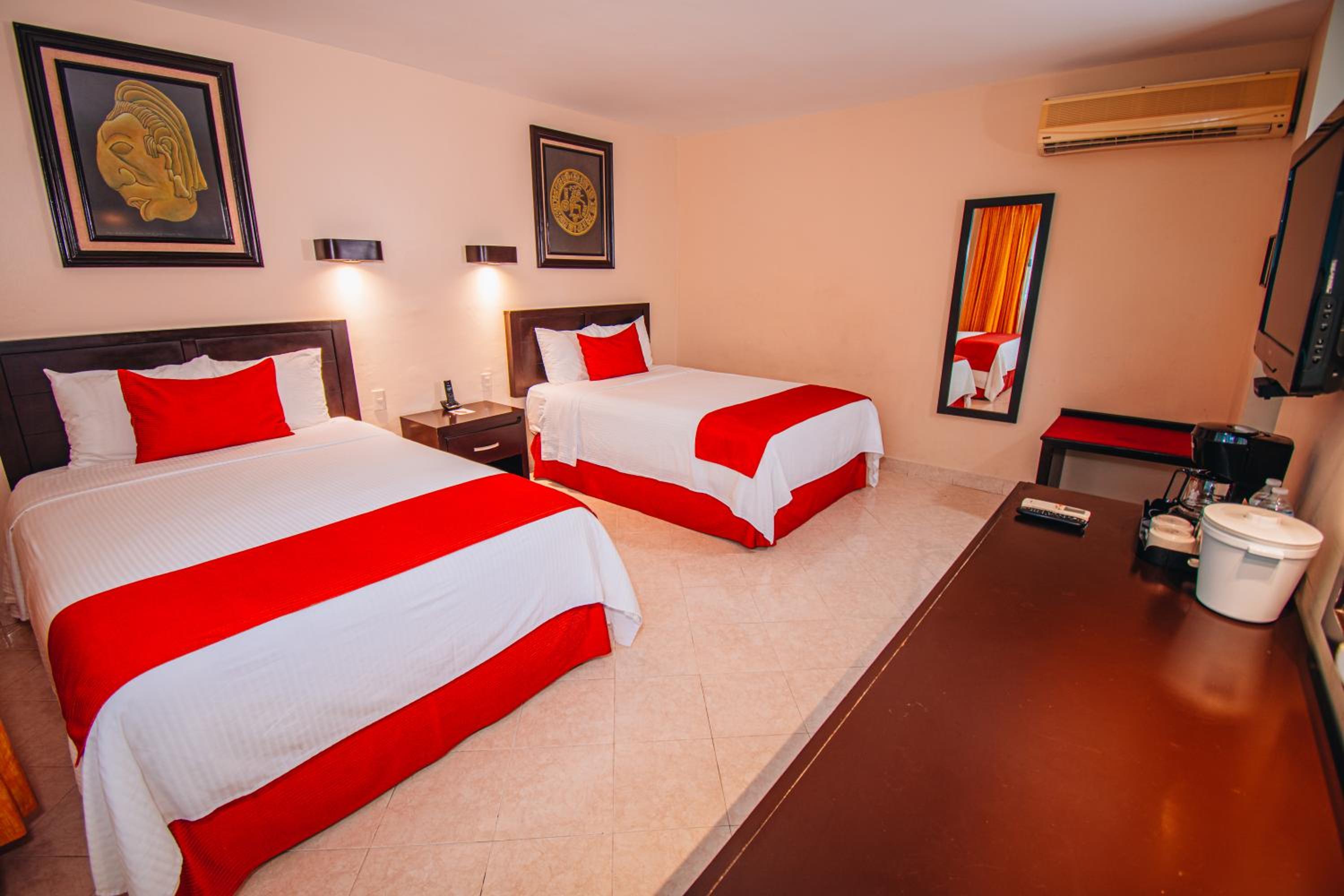 Tuxtla Gutierrez Vacations - Eco City Hoteles - Property Image 2