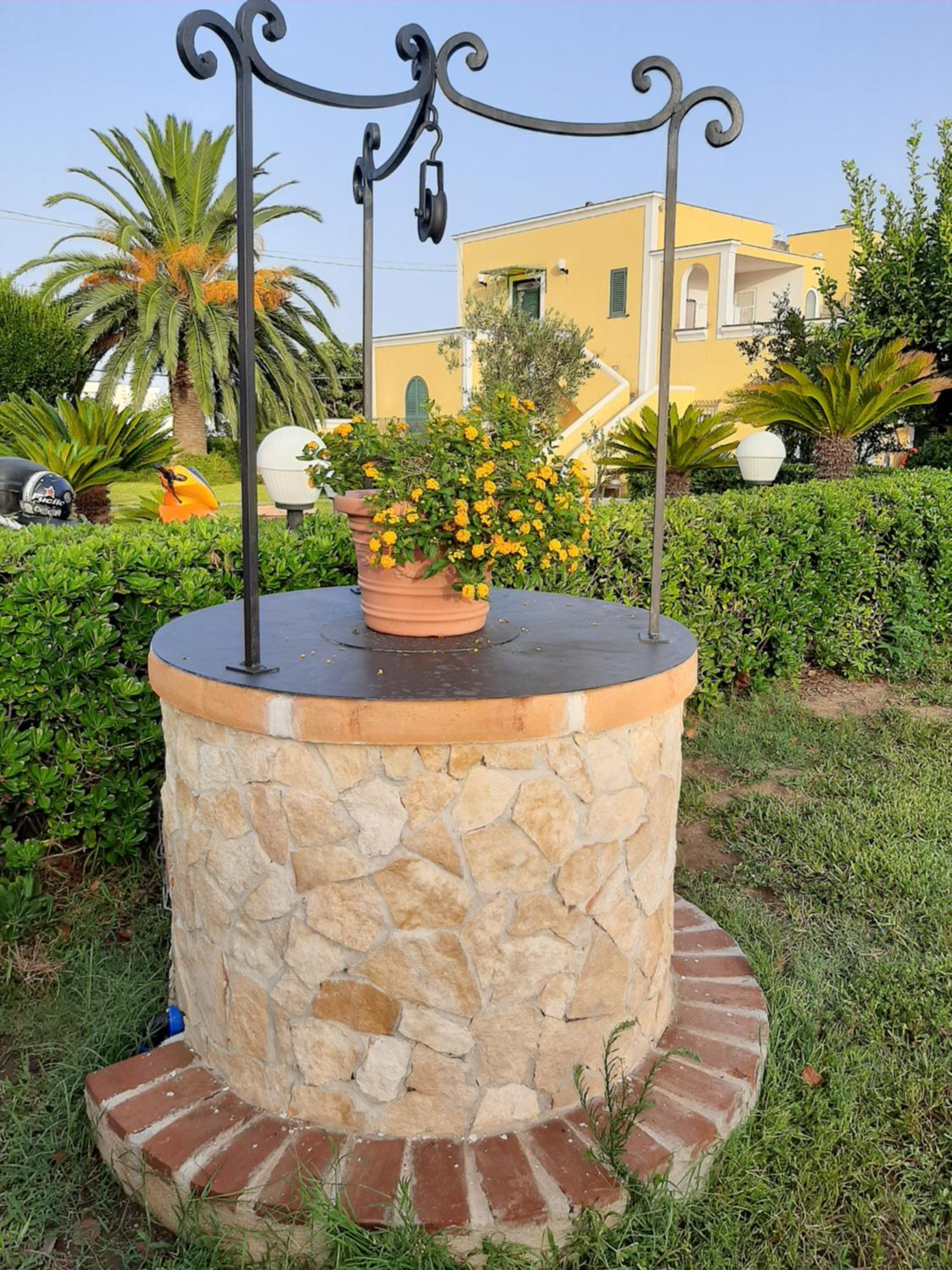 Photo 6