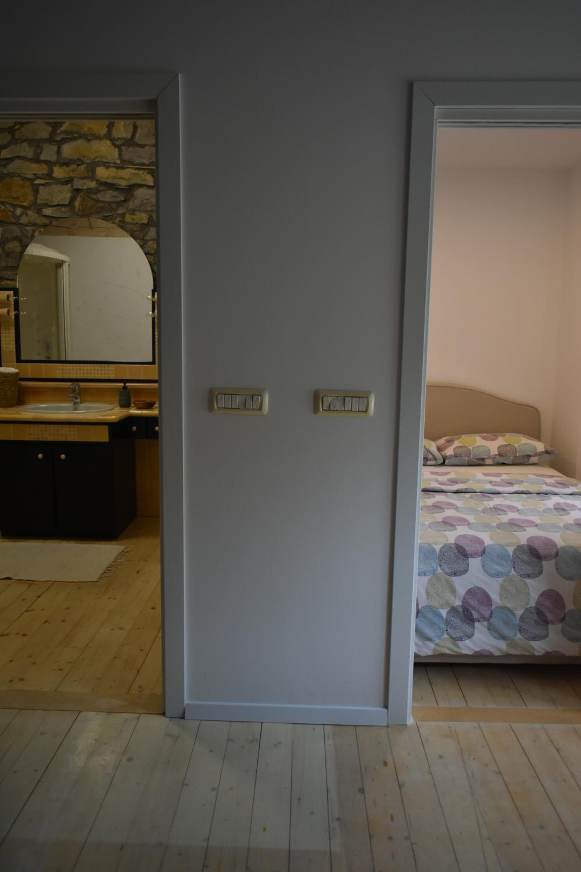 Small house in Vipava valley, photo 16