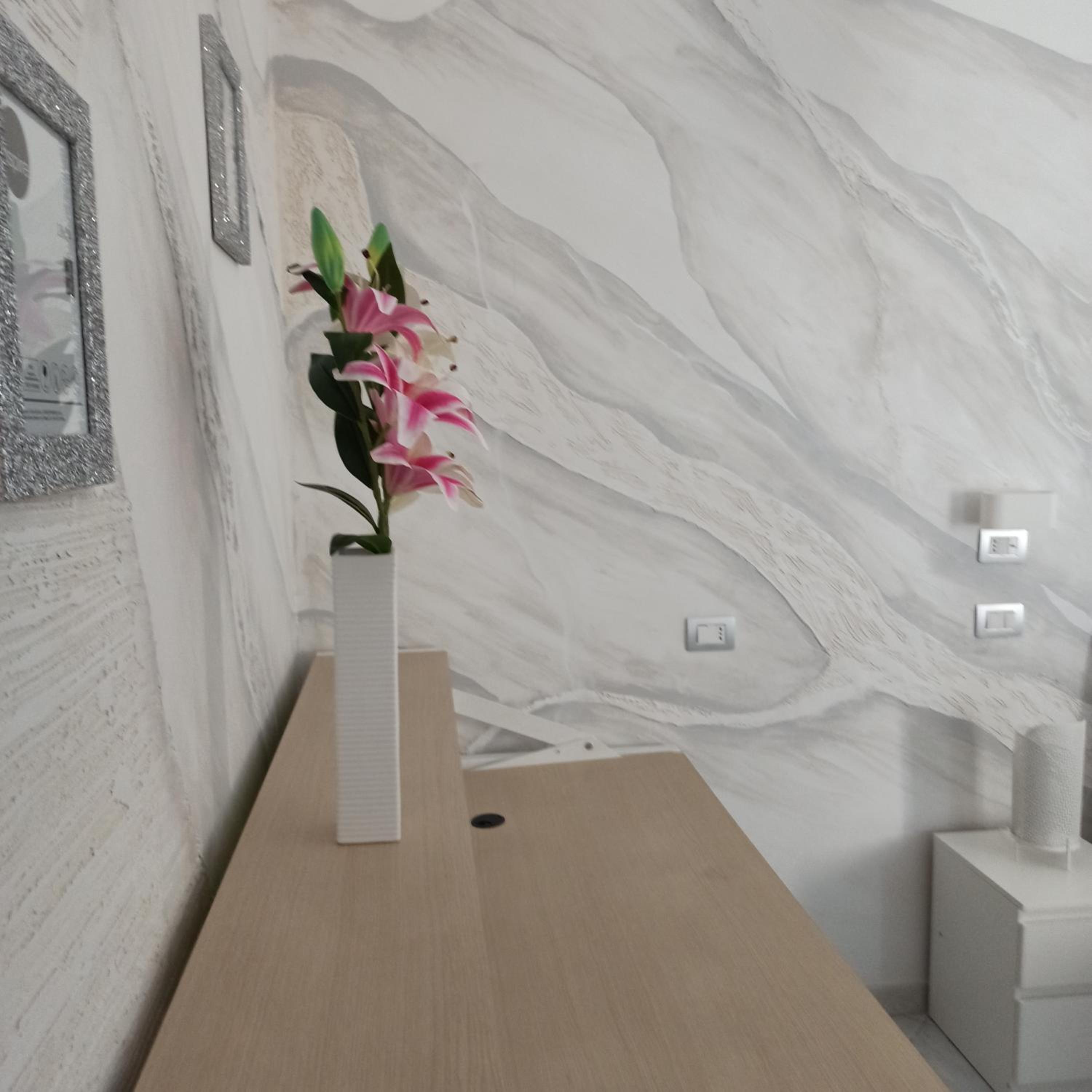 In The Center Rooms