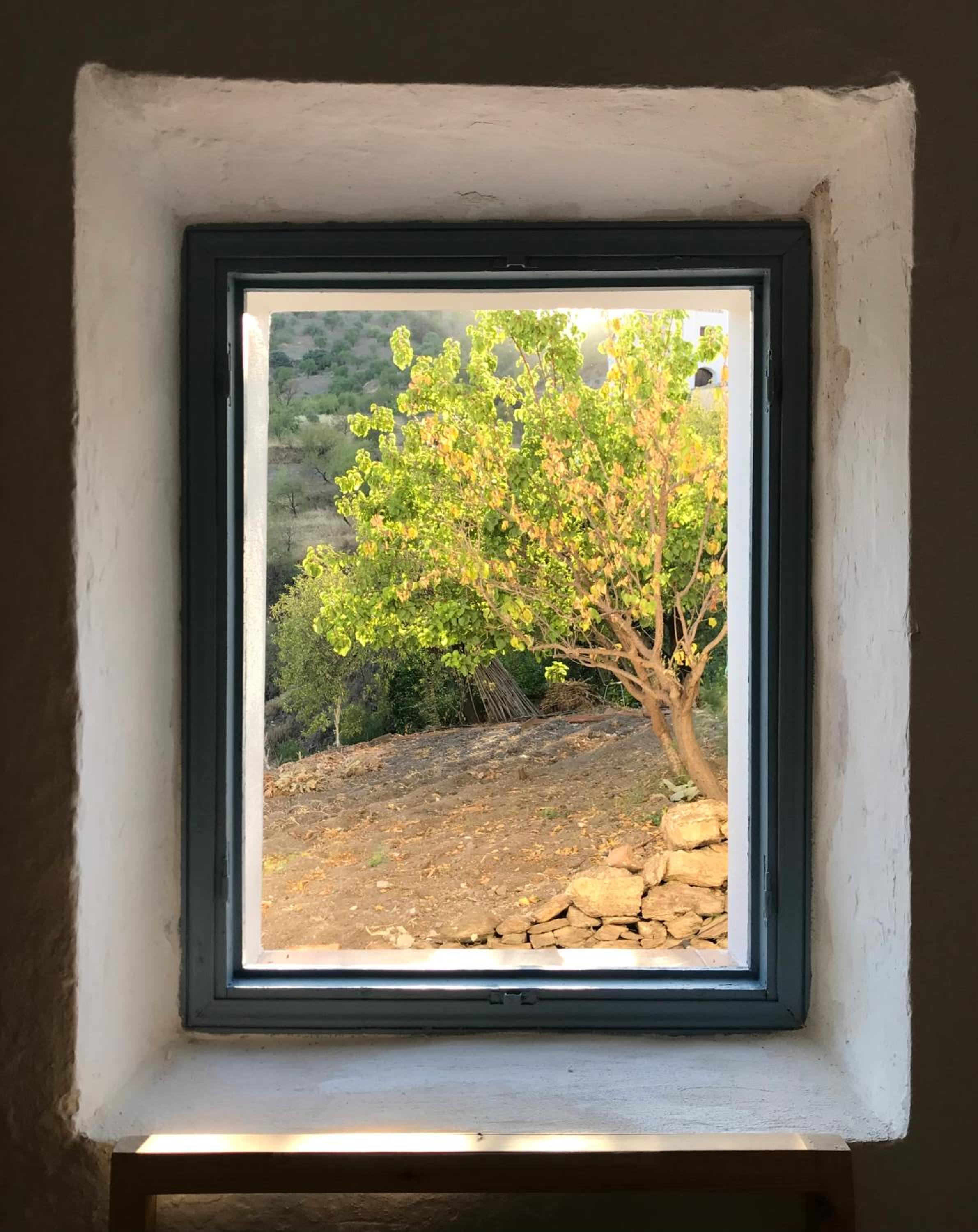Casa Amigos Sorvilan - La Almendra view 2
