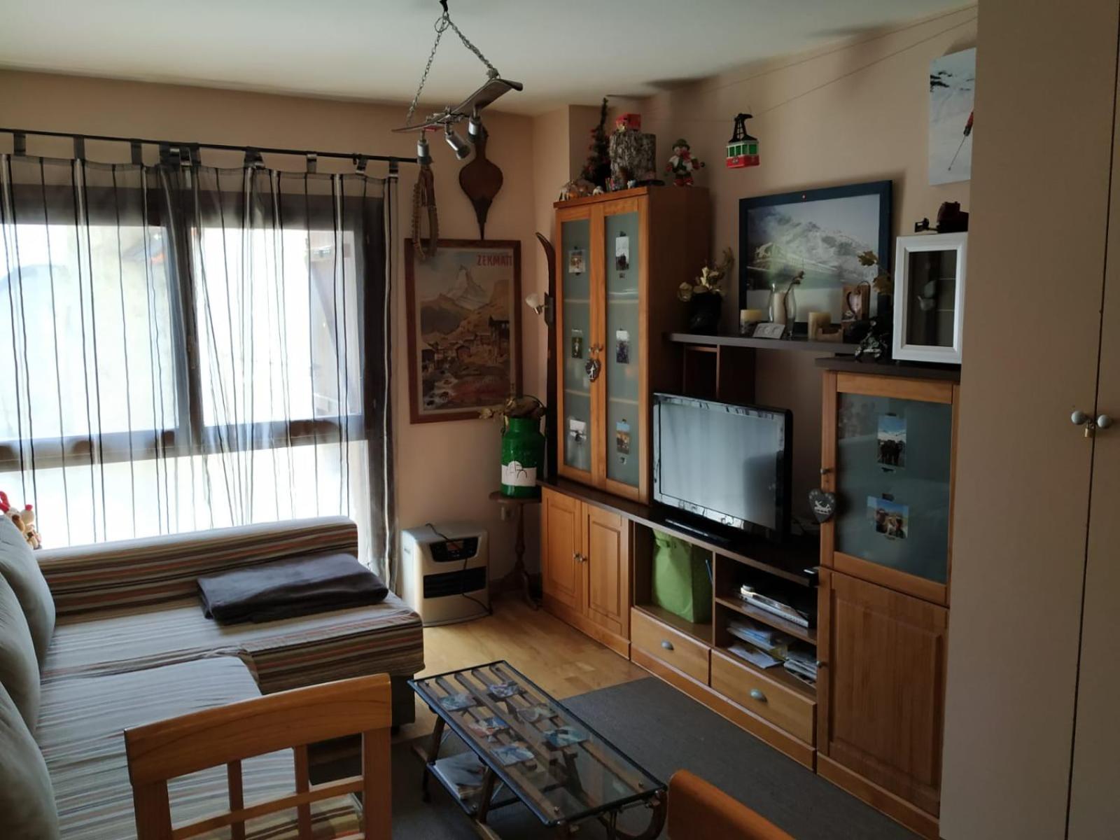 Apartamento en Escarrilla, sallent de gallego