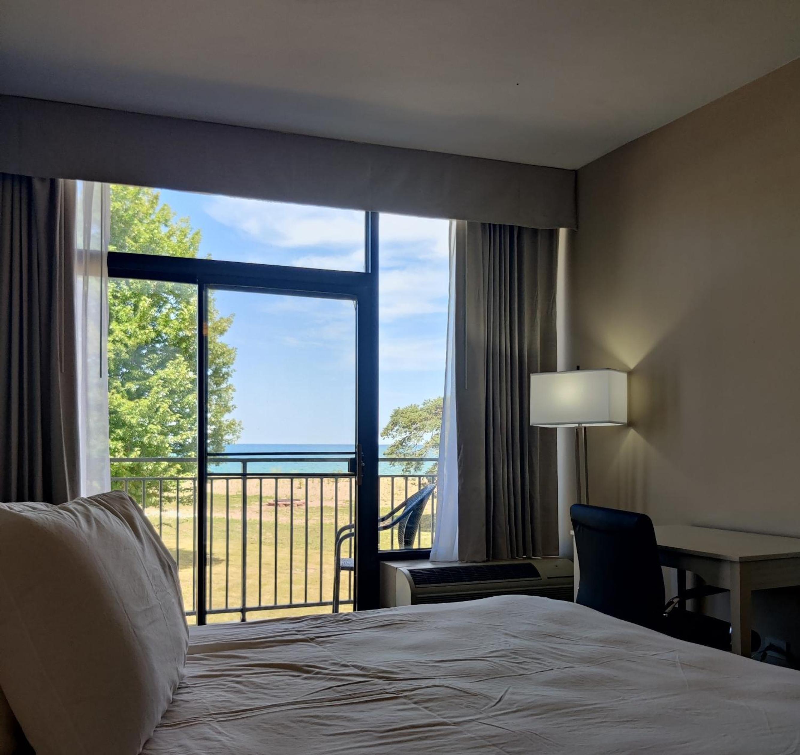 Illinois Beach Hotel, Fotografia 16