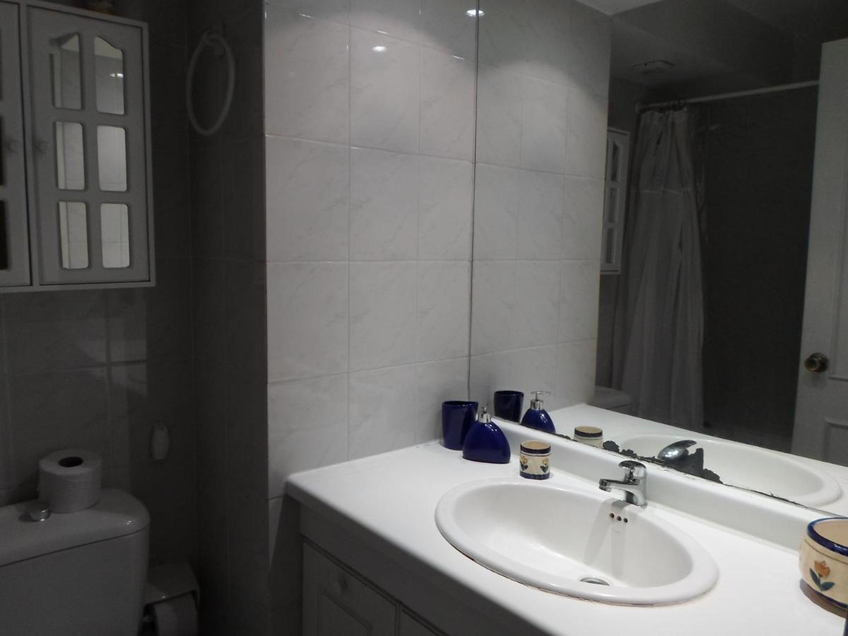 Departamento Amoblado Av. Grecia