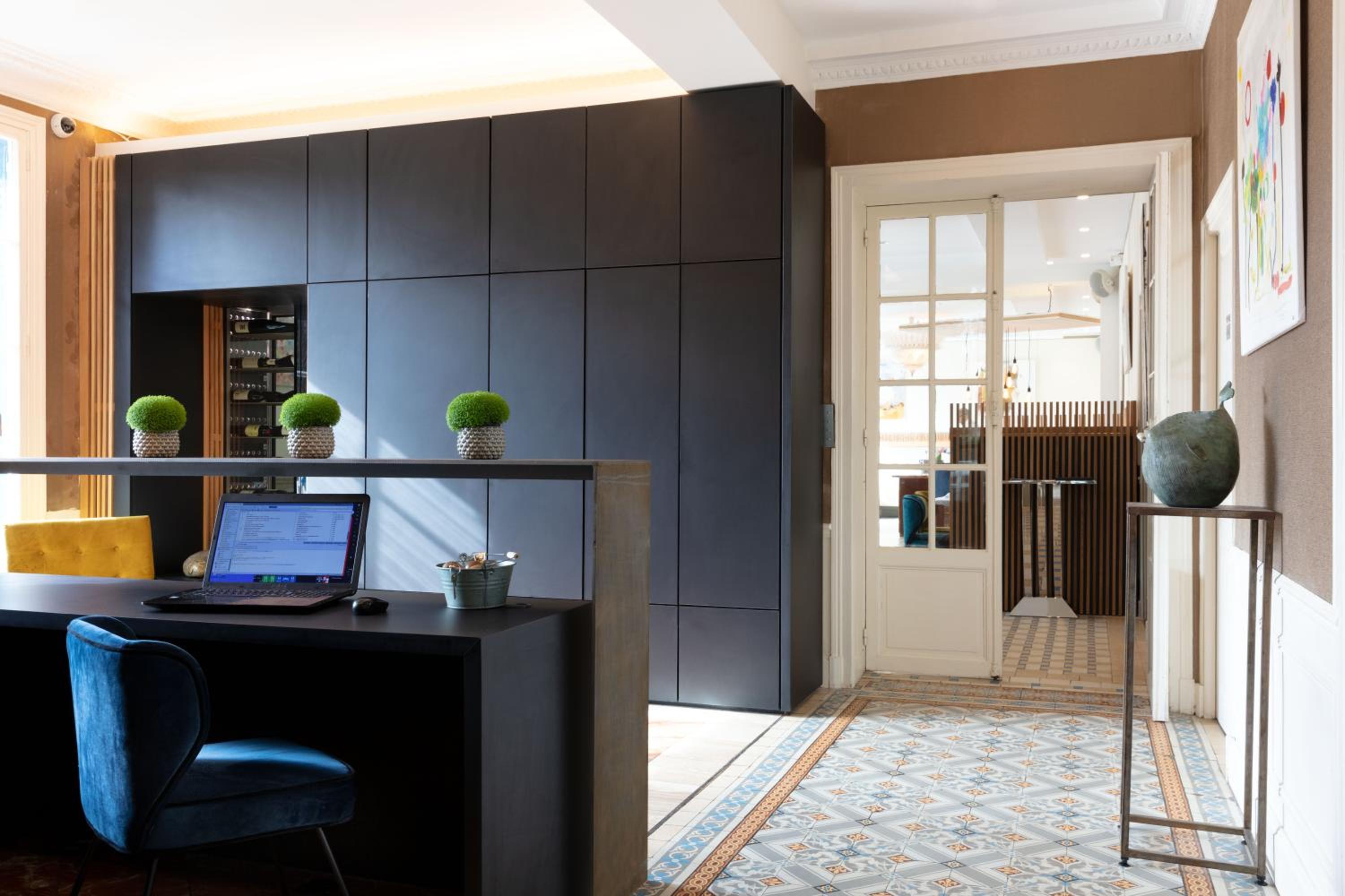 hotel reception