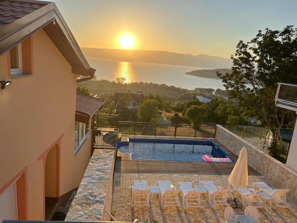 Villa Aurora view 3