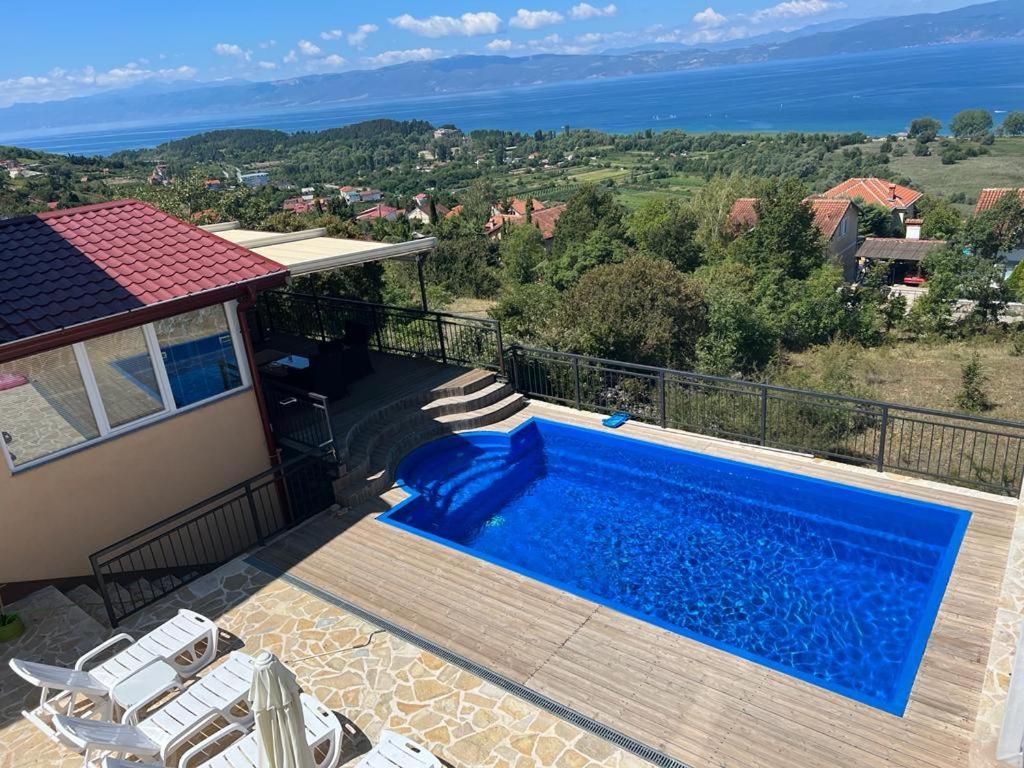 Villa Aurora view 5