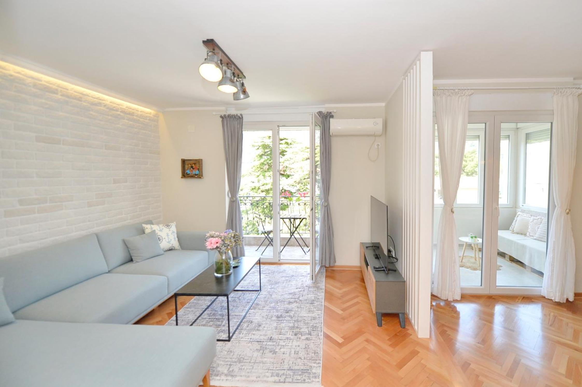 The Nest - Urban Family place view 4