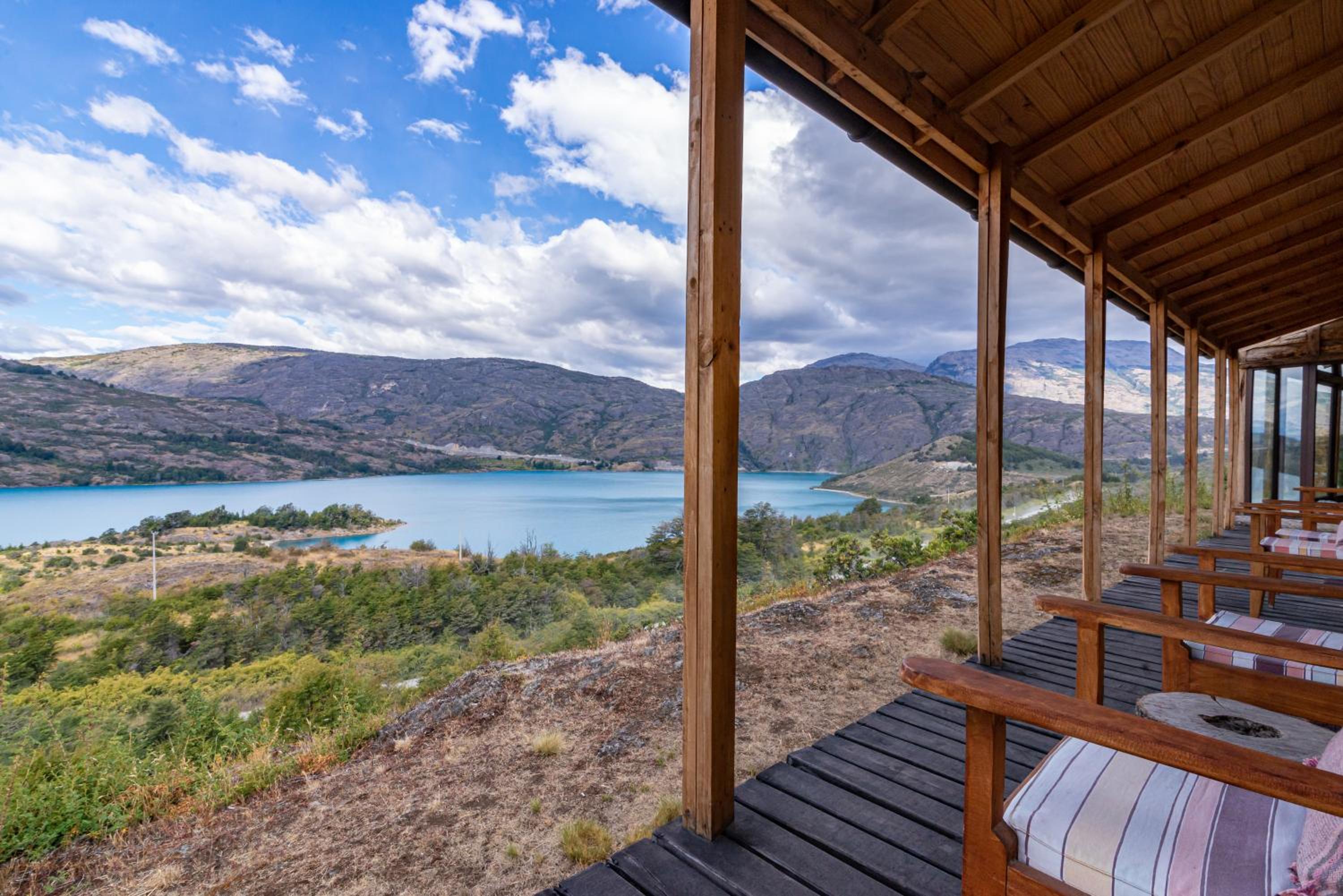 Mallin Colorado Ecolodge