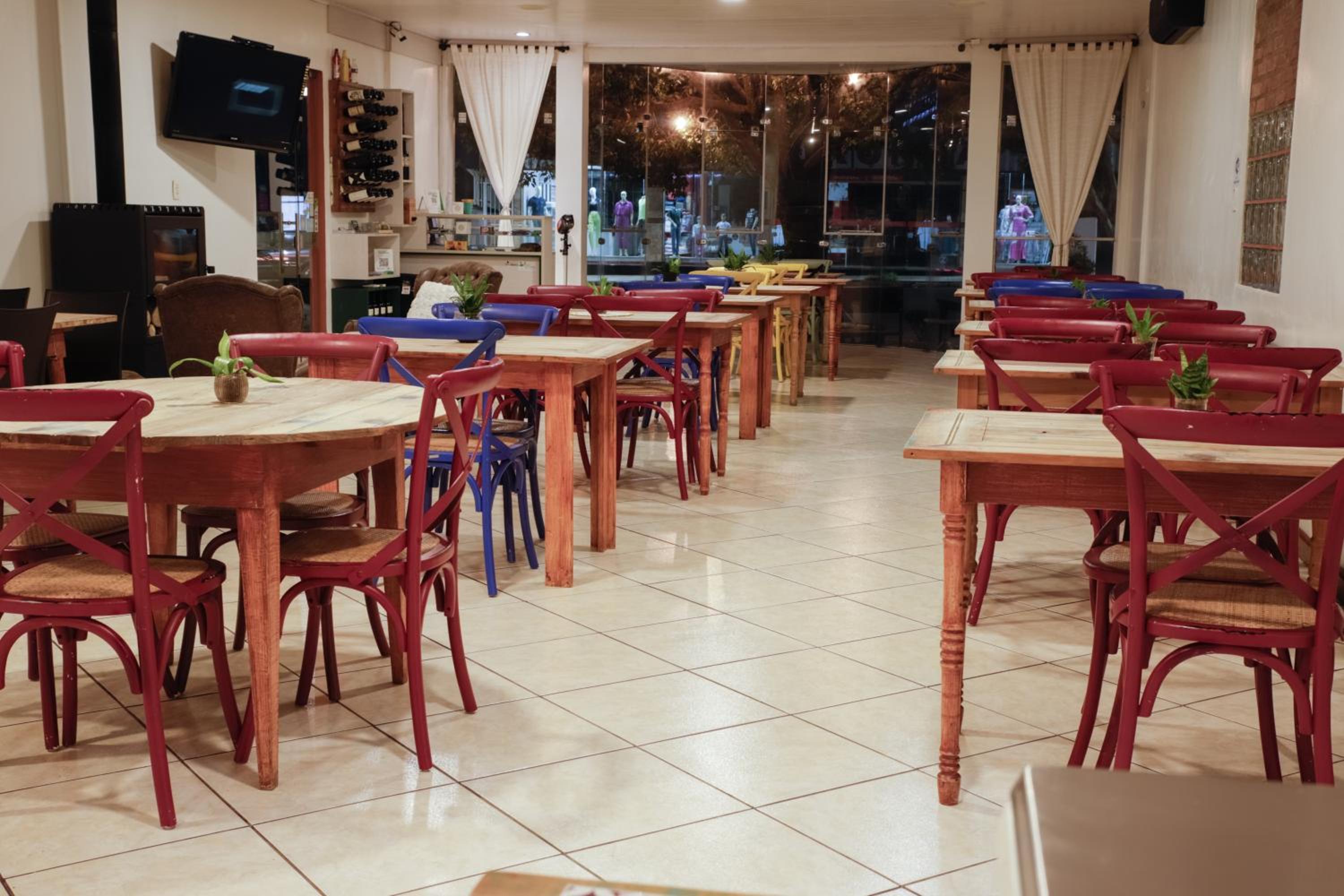 restaurant