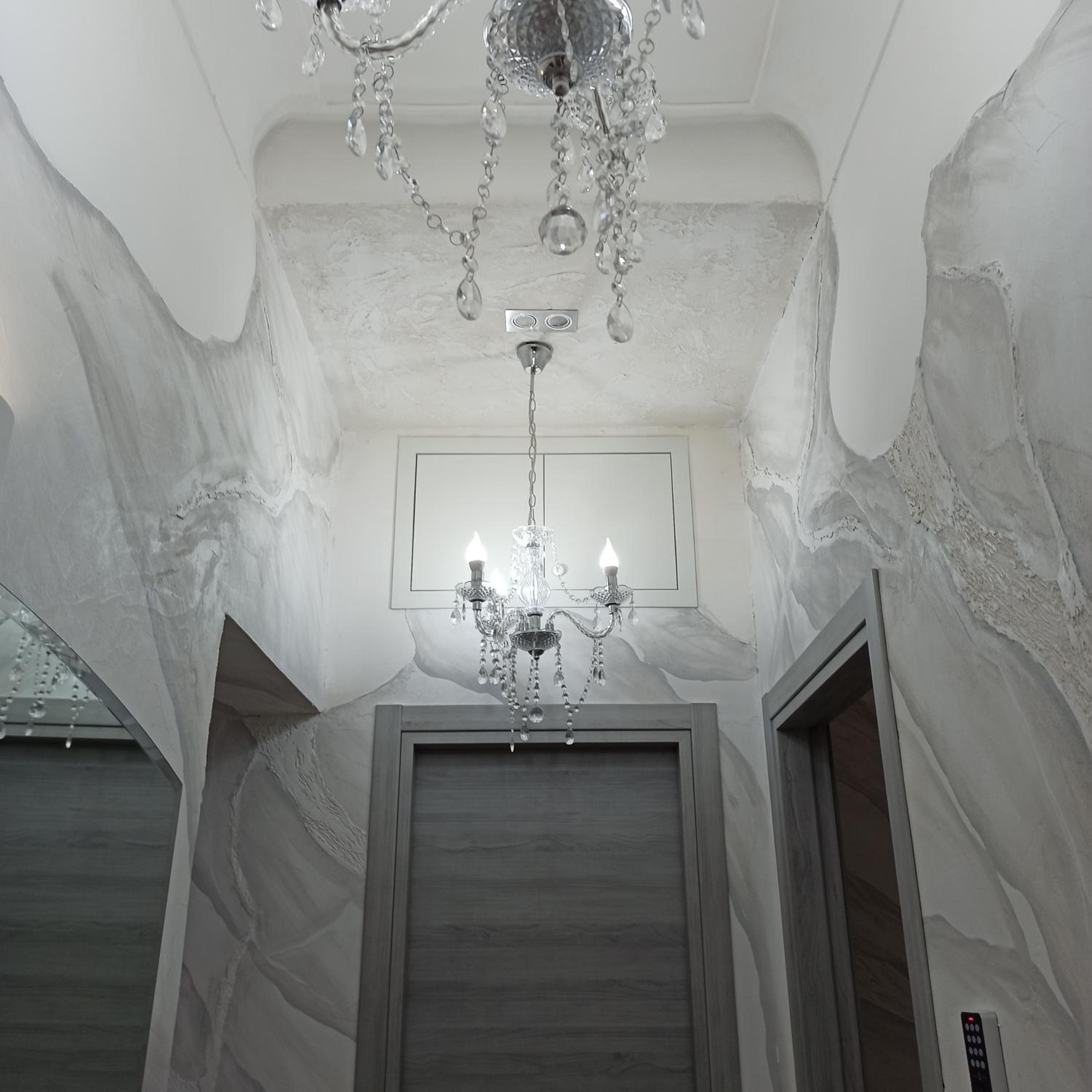 In The Center Rooms