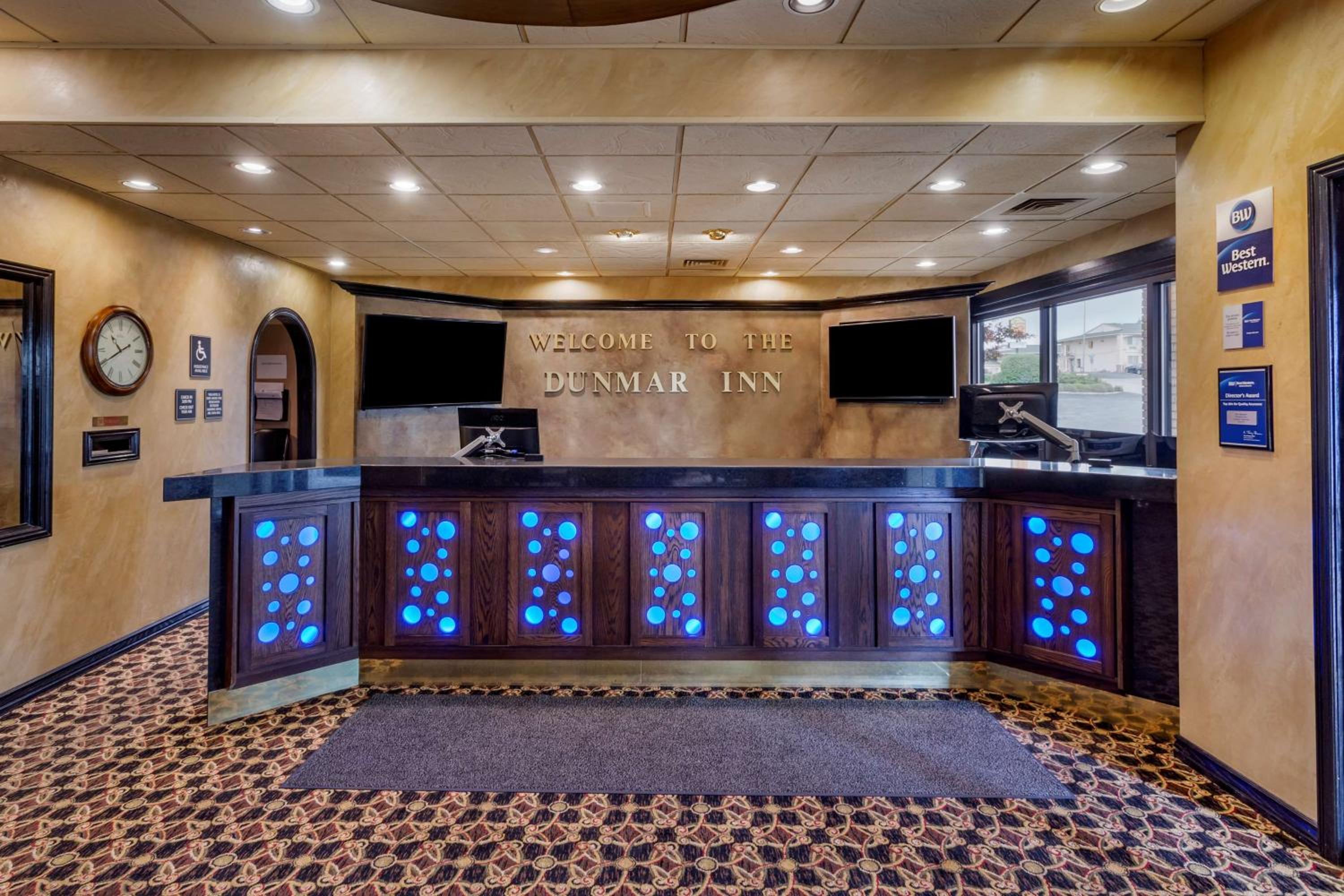 Evanston Vacations - Best Western Dunmar Inn - Property Image 4