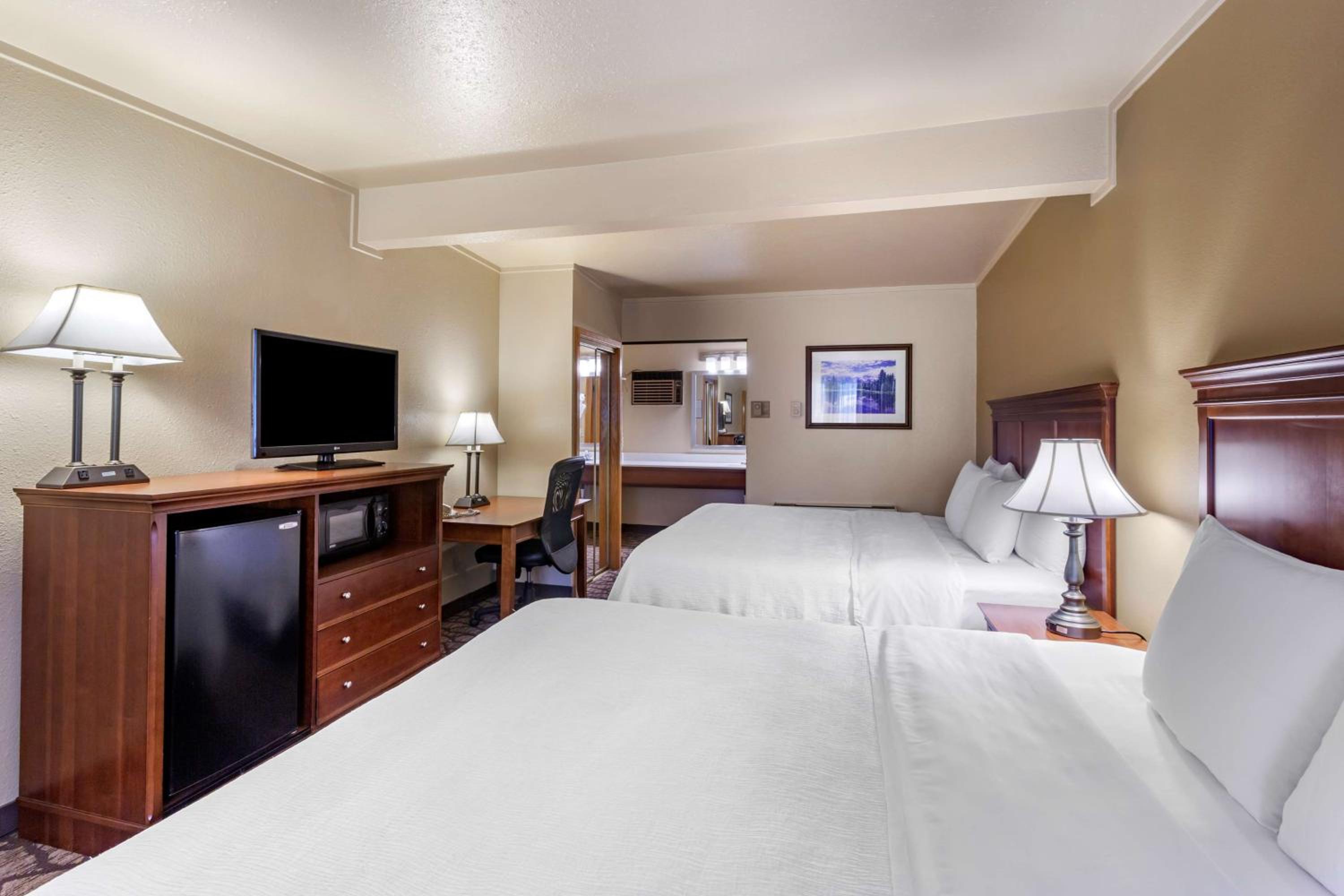 Evanston Vacations - Best Western Dunmar Inn - Property Image 5