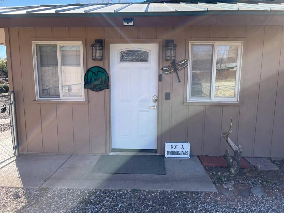 MyGreenAcres Studio 1BA Near Sedona in Wine country