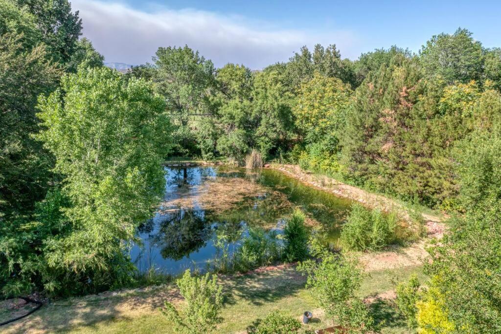 MyGreenAcres Studio 1BA Near Sedona in Wine country
