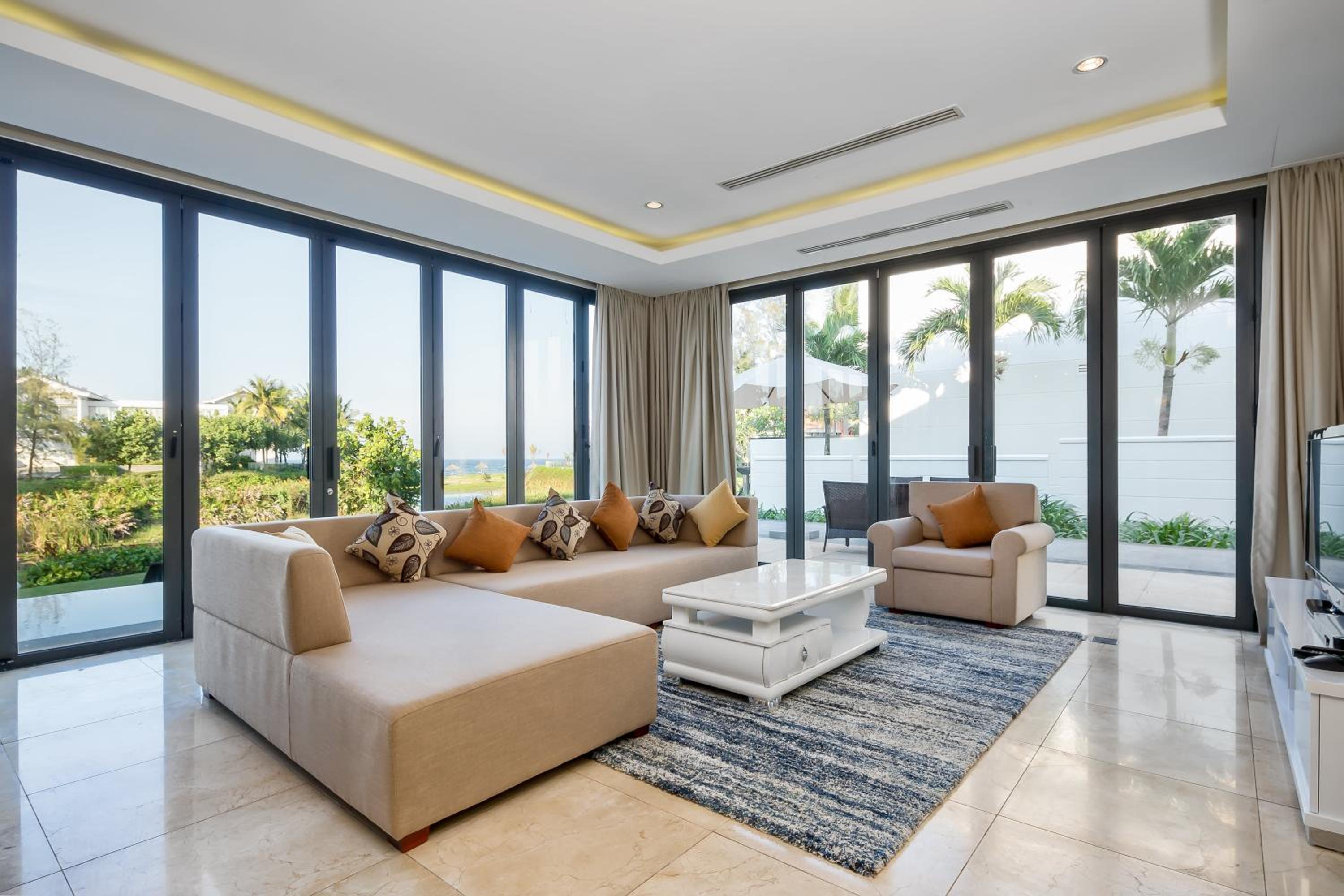 Ocean Sunny Villas Da Nang