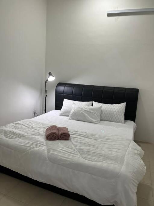 OrchidVilla Homestay at Southville Apartment photo 3