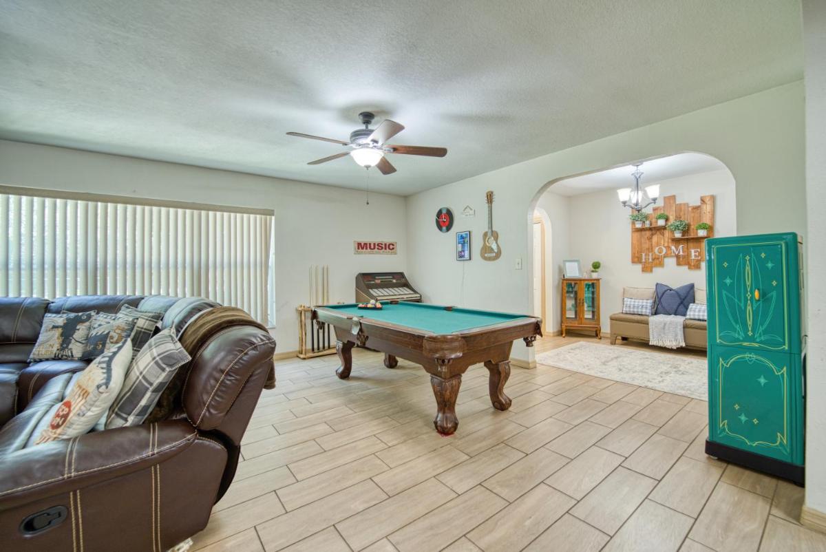 Large Tampa Home*Sleeps 16*Near Busch Gardens &USF view 3