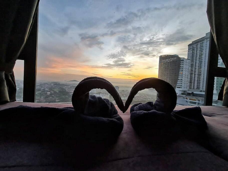 Romantic&PremiumSuite●PrivateBathtub●InfinityPool●Netflix●FreeCarpark●ImperioResidence●LuxuryCondo