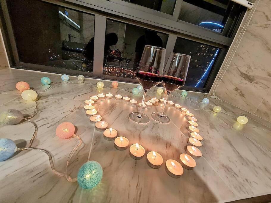 Romantic&PremiumSuite●PrivateBathtub●InfinityPool●Netflix●FreeCarpark●ImperioResidence●LuxuryCondo