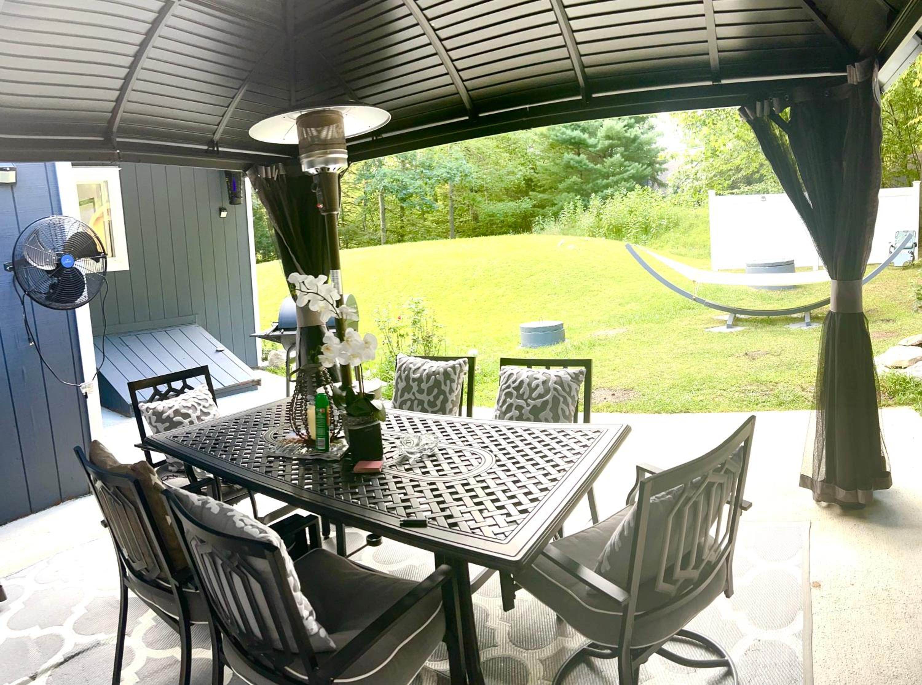 Hotel Amazing Poconos House . Sauna/hot Tub/private Pool