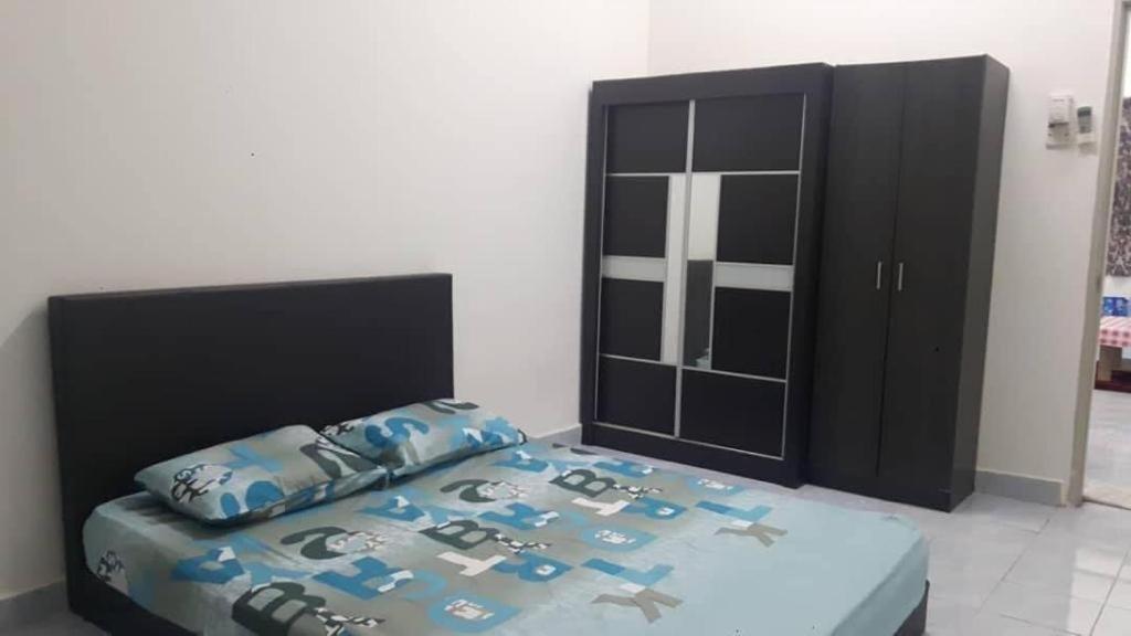Green Rose Apartment