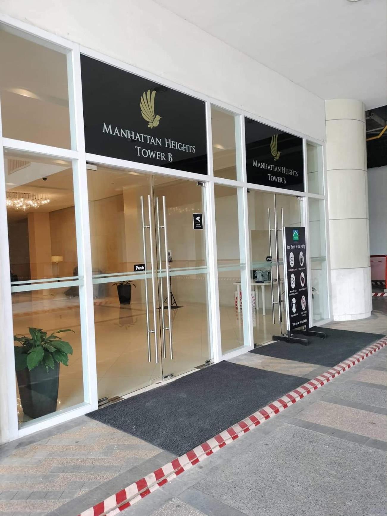 Cubao ManhattanHeights Unit 7EF Tower B, 1BR view 2