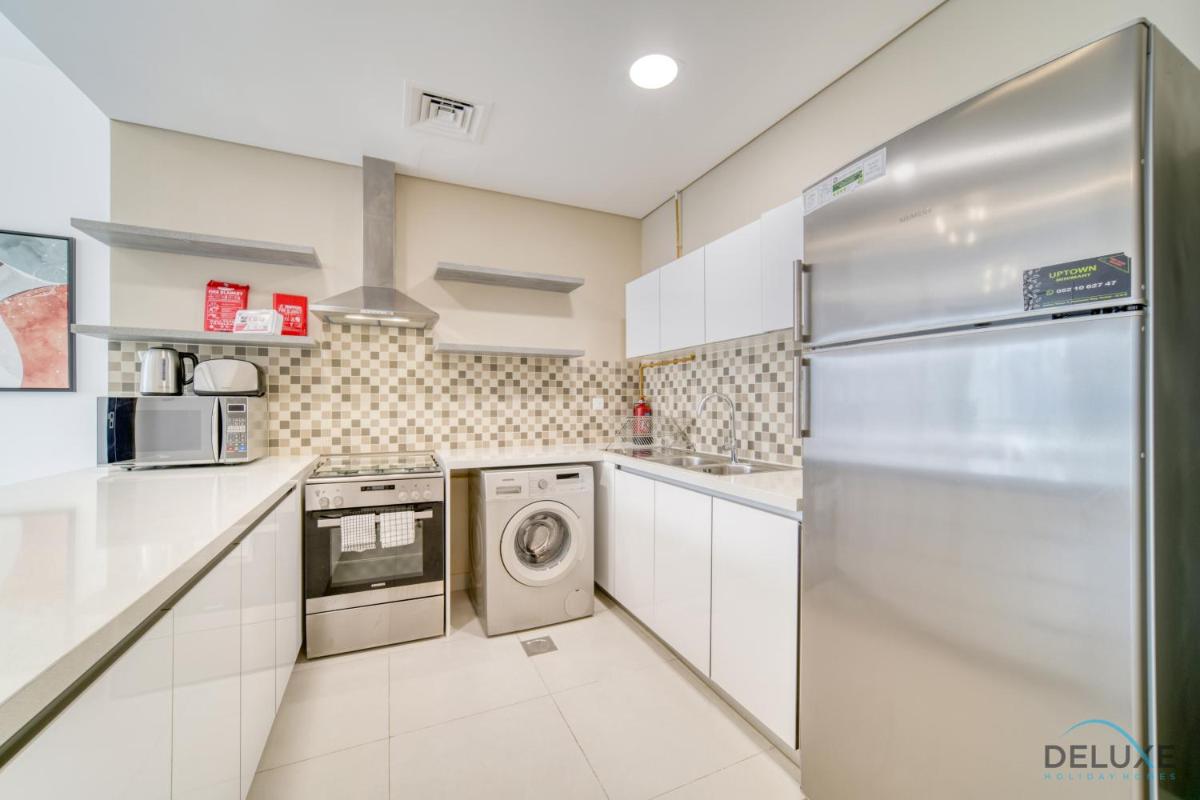 Cosmopolitan 1BR at Vezul Residences Business Bay by Deluxe Holiday Homes