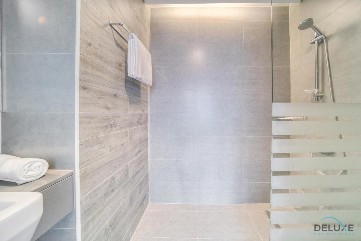 Cosmopolitan 1BR at Vezul Residences Business Bay by Deluxe Holiday Homes