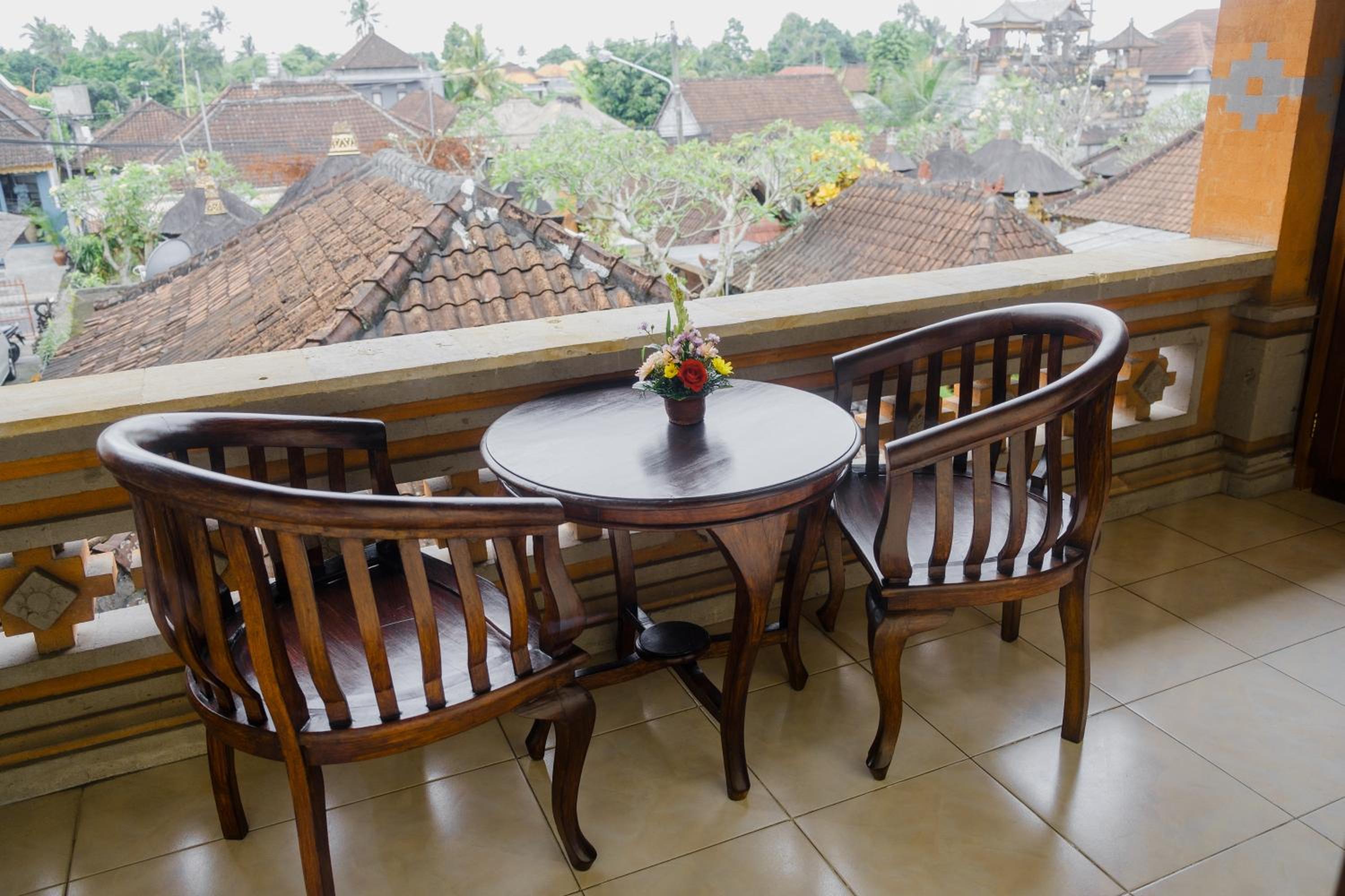 Desak Putu Putra Home Stay