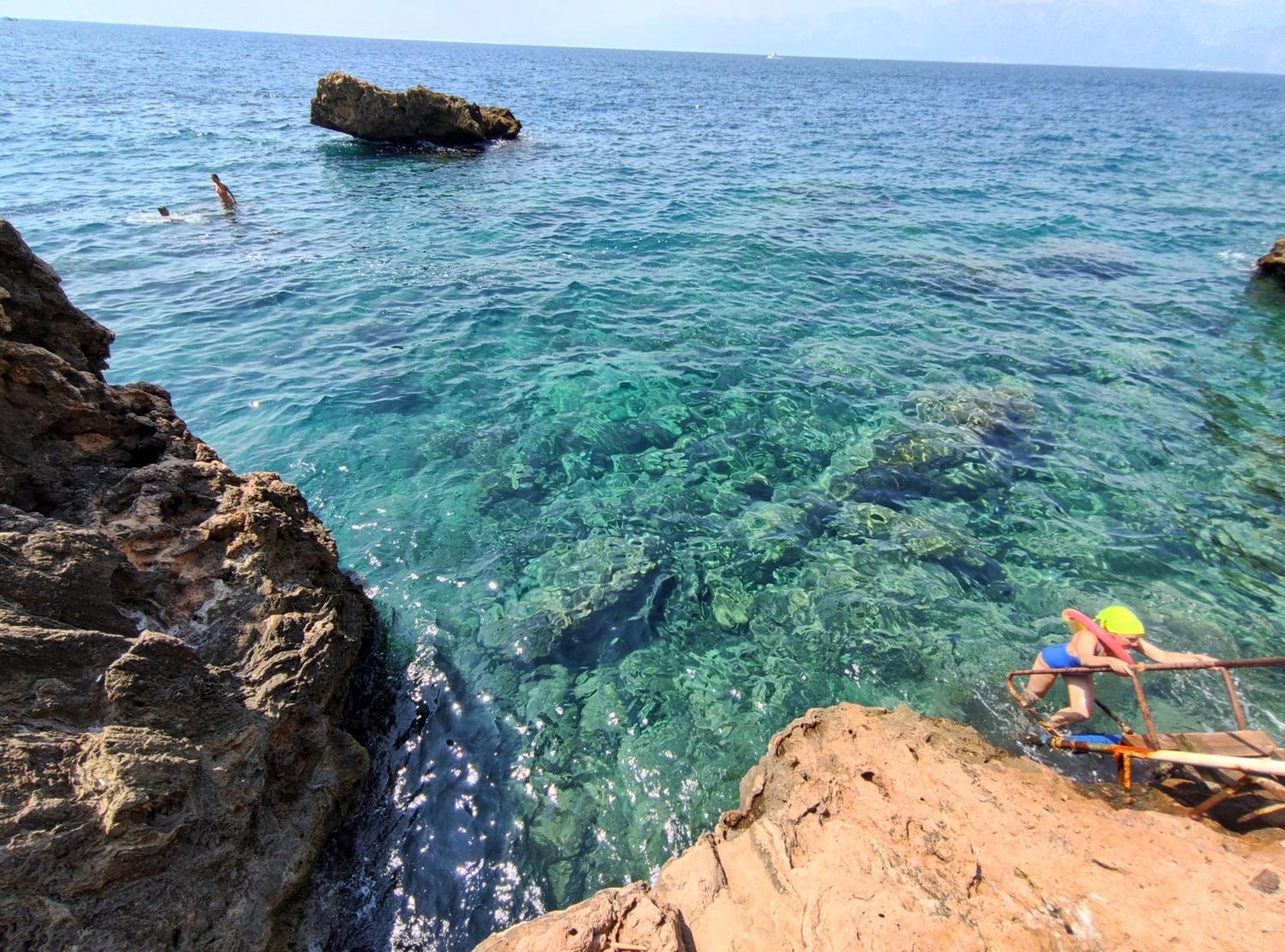 Z-Suites - Image 126