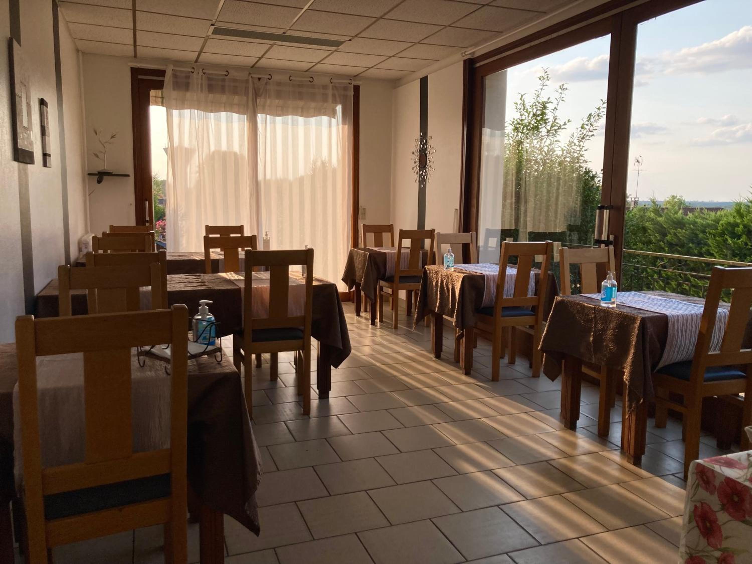 restaurant